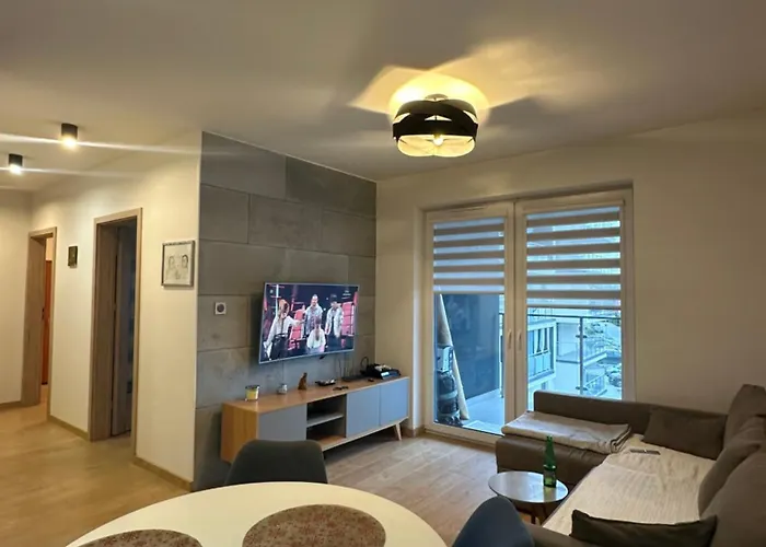 Przytulny Apartament Z Duzym Balkonem